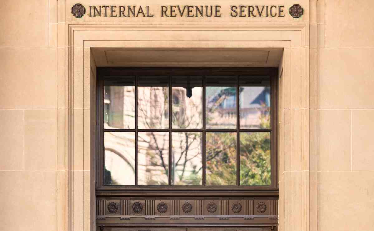 IRS Unveils Adjustments to Retirement Contribution Limits for 2024